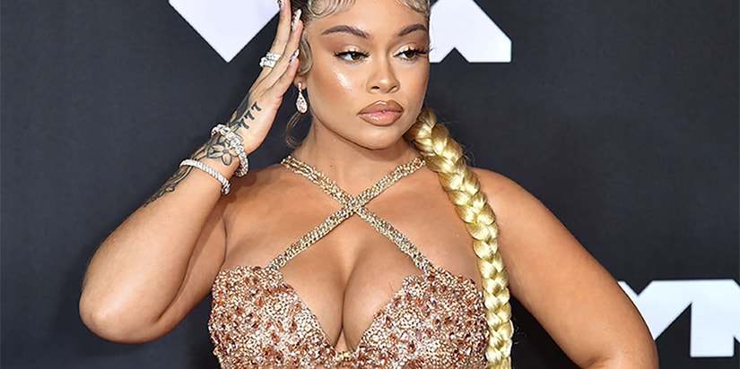 Latto Amp 39 S Chrome French Manicure At The 2022 Mtv Vmas In 2022 French